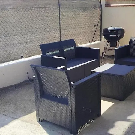 Dépendance De 30 Mètres Carrés Plafond Cathédrale Appartamento Labastide-Saint-Sernin